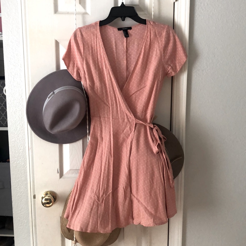 Sweet wrap dress! Worn once! Size small!
